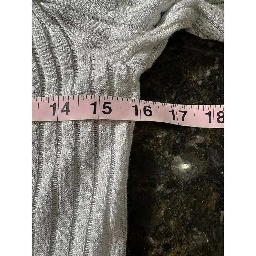 White House Black Market Women's Silver Short Sleeve Cardigan Sweater S - Picture 10 of 10